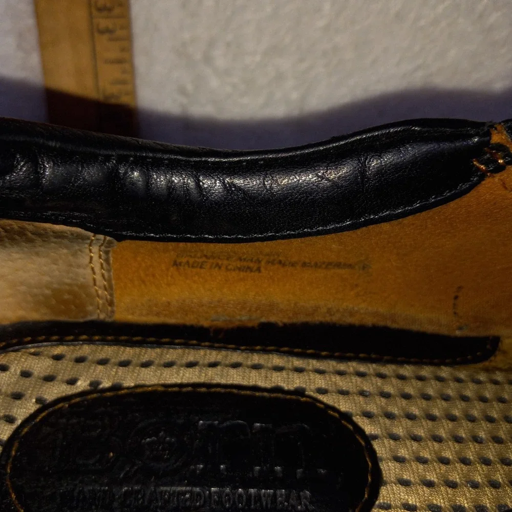 Born Shoes Mens Size 9.5 43 M/W BROWN Leather Slip On Casual Loafers M3663